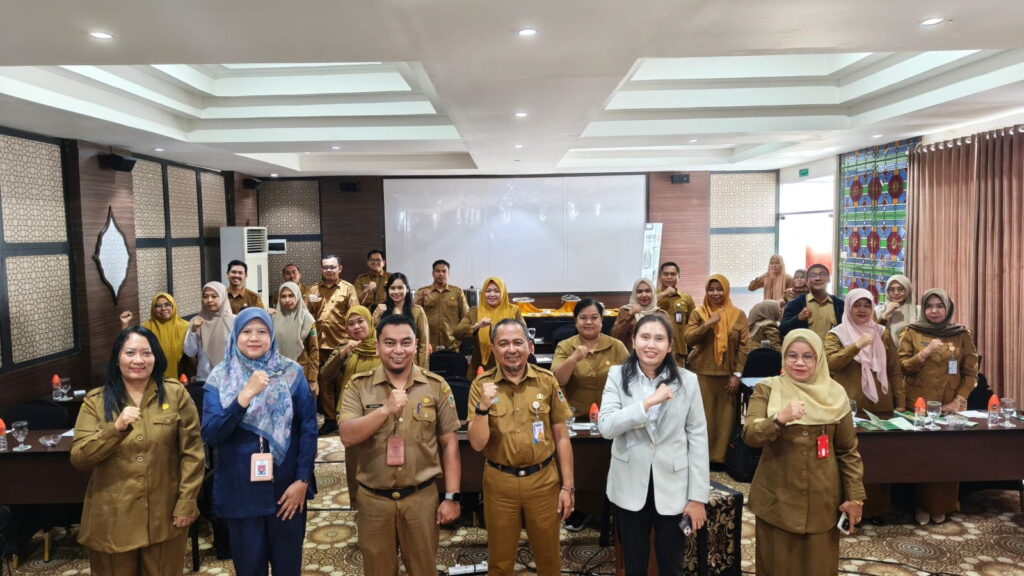 Leny Syanjaya Koordinasi Keamanan Dan Mutu Pangan Segar Asal Tumbuhan Dinas Pertanian dan Ketahanan Pangan Provinsi Kalsel Grand Qin Hotel Banjarbaru 13 Juli 2026