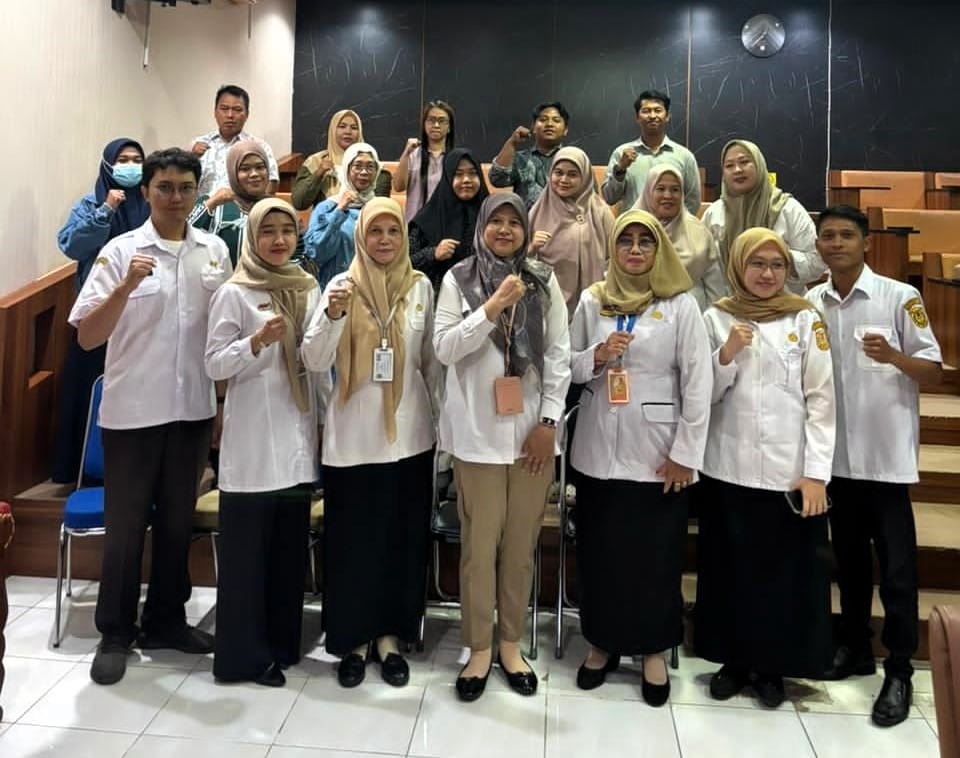 Pembinaan Toko Obat Banjarmasin Batasan Kewenangan dan Aturan Penyerahan Obat Leny Syanjaya dan Dinkes Kota Banjarmasin Mei 2026